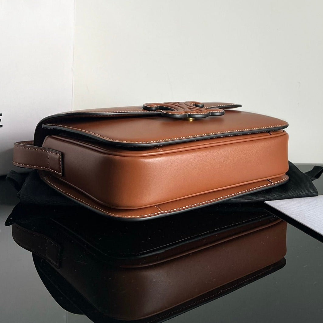 CLASSIQUE TRIOMPHE 22 TAN SMOOTH CALFSKIN - Image 7