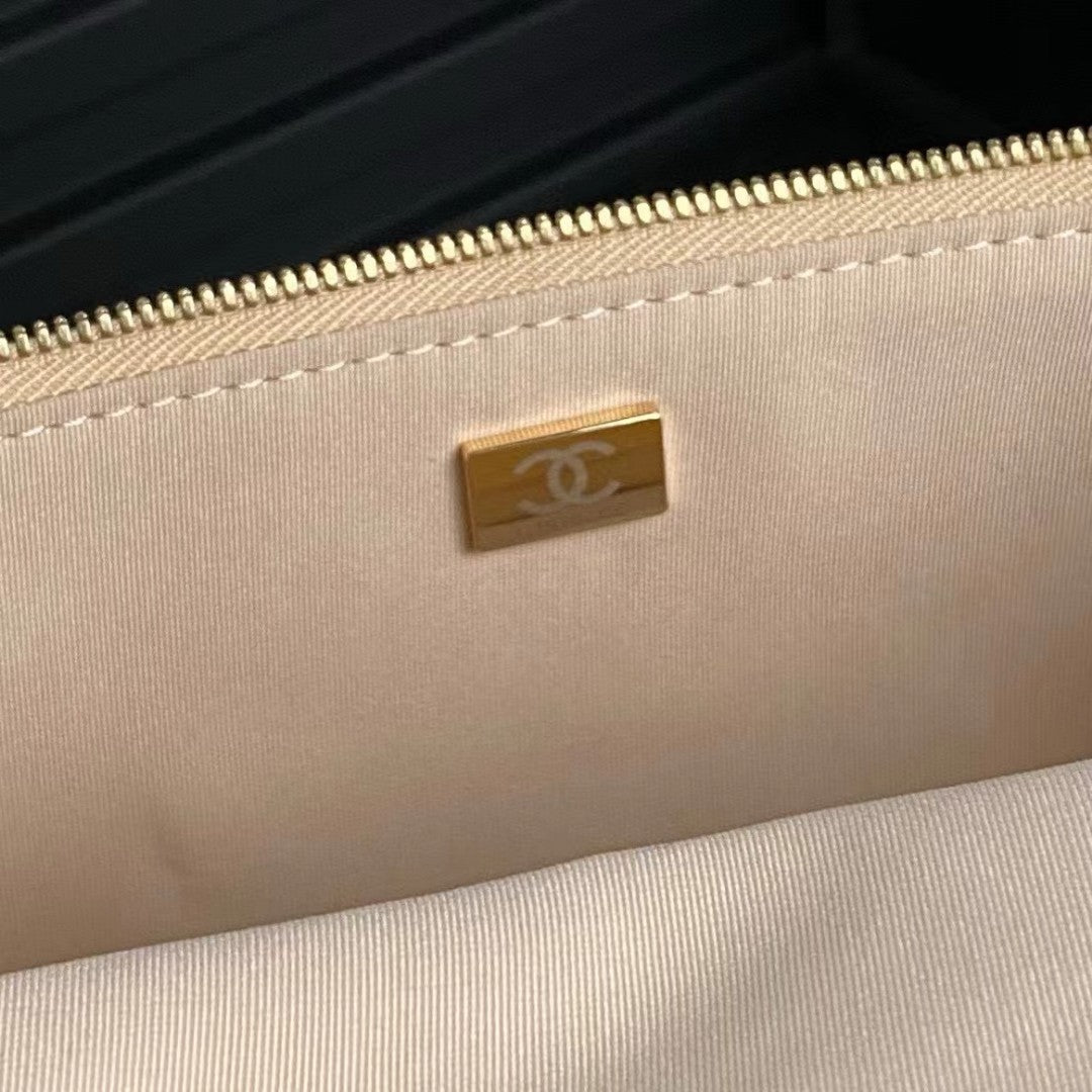 MEDIUM CAMERA BAG 23 IN BEIGE YELLOW LAMBSKIN GOLD HARDWARE - Image 9
