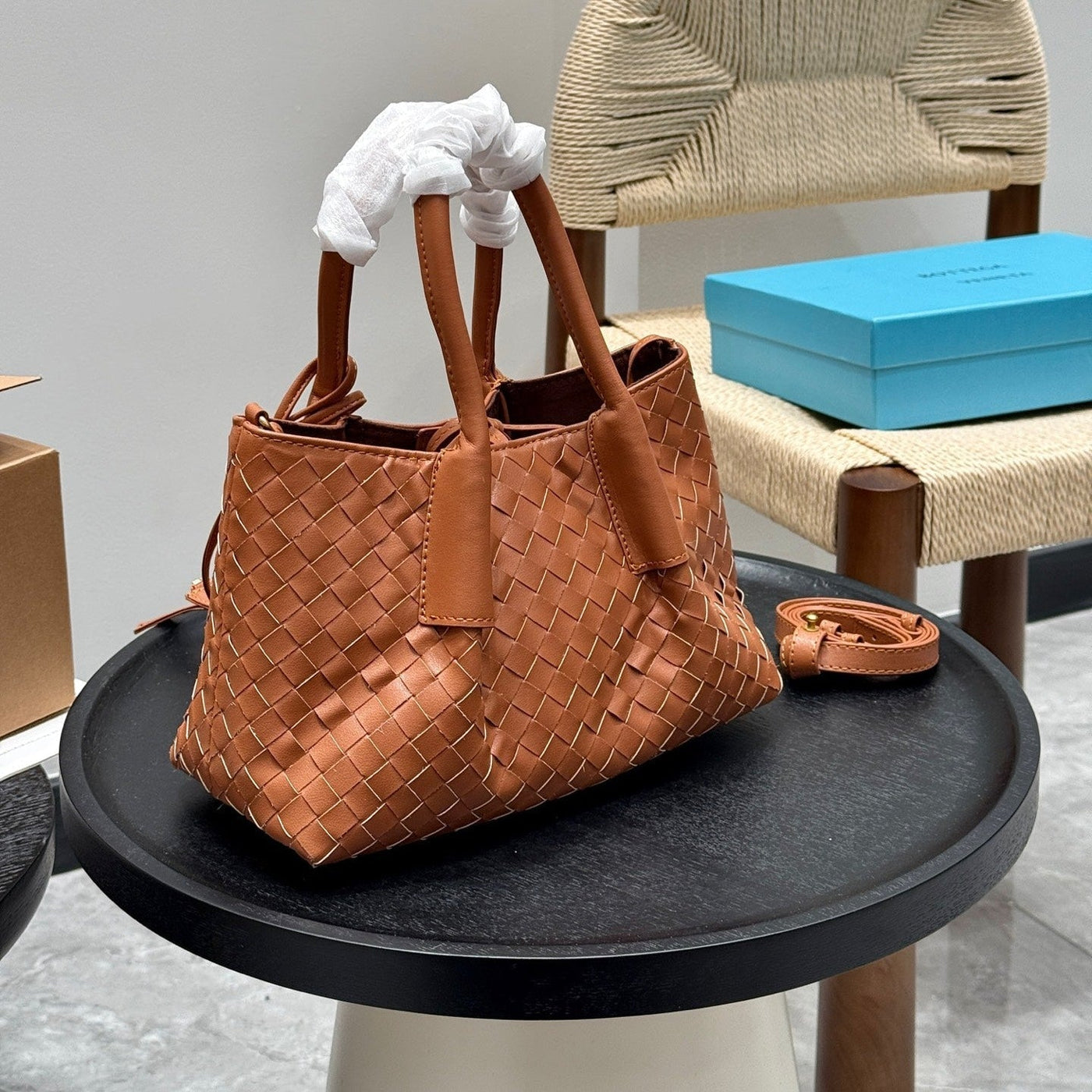 SMALL PINACOTECA TOTE BAG 25 IN RUST BROWN CALFSKIN - Image 6