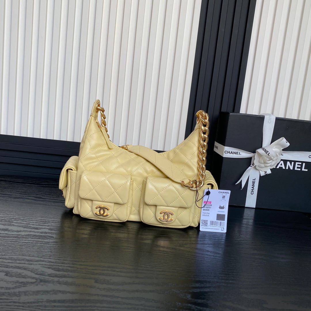 QUILTED HOBO CARGO BAG 31 IN LIGHT YELLOW CALFSKIN GOLD CHAIN - Image 3