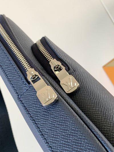 lv avenue slingbag 31 in navy blue taiga leather - image 9