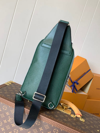 lv avenue slingbag 31 in dark green taiga leather - image 3