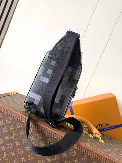 lv avenue 31 in black canvas calfskin - image 4
