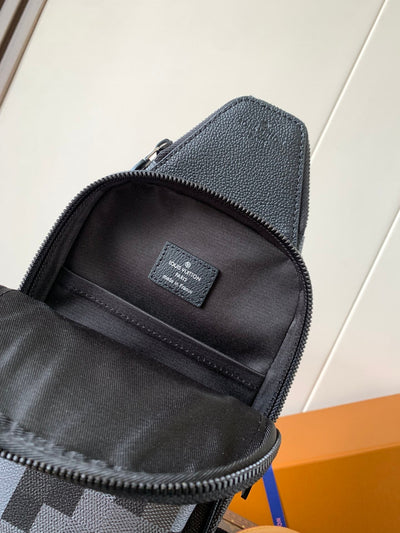 lv avenue 31 in black canvas calfskin - image 5