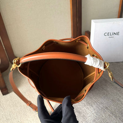 CLARA BAG 24 IN WHITE TRIOMPHE CANVAS AND BROWN CALFSKIN TRIM - Image 6