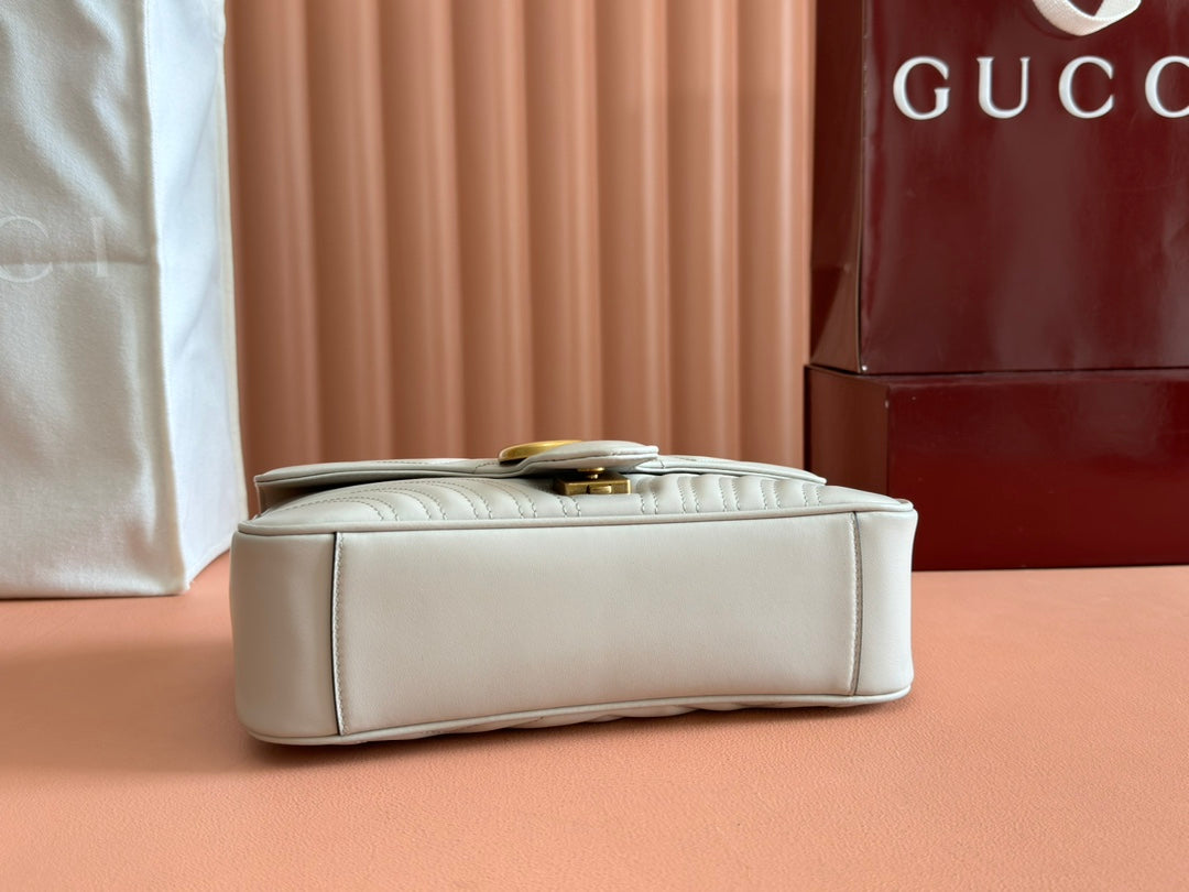GG MARMONT MATELASSÉ LARGE 26 BAG WHITE CALFSKIN