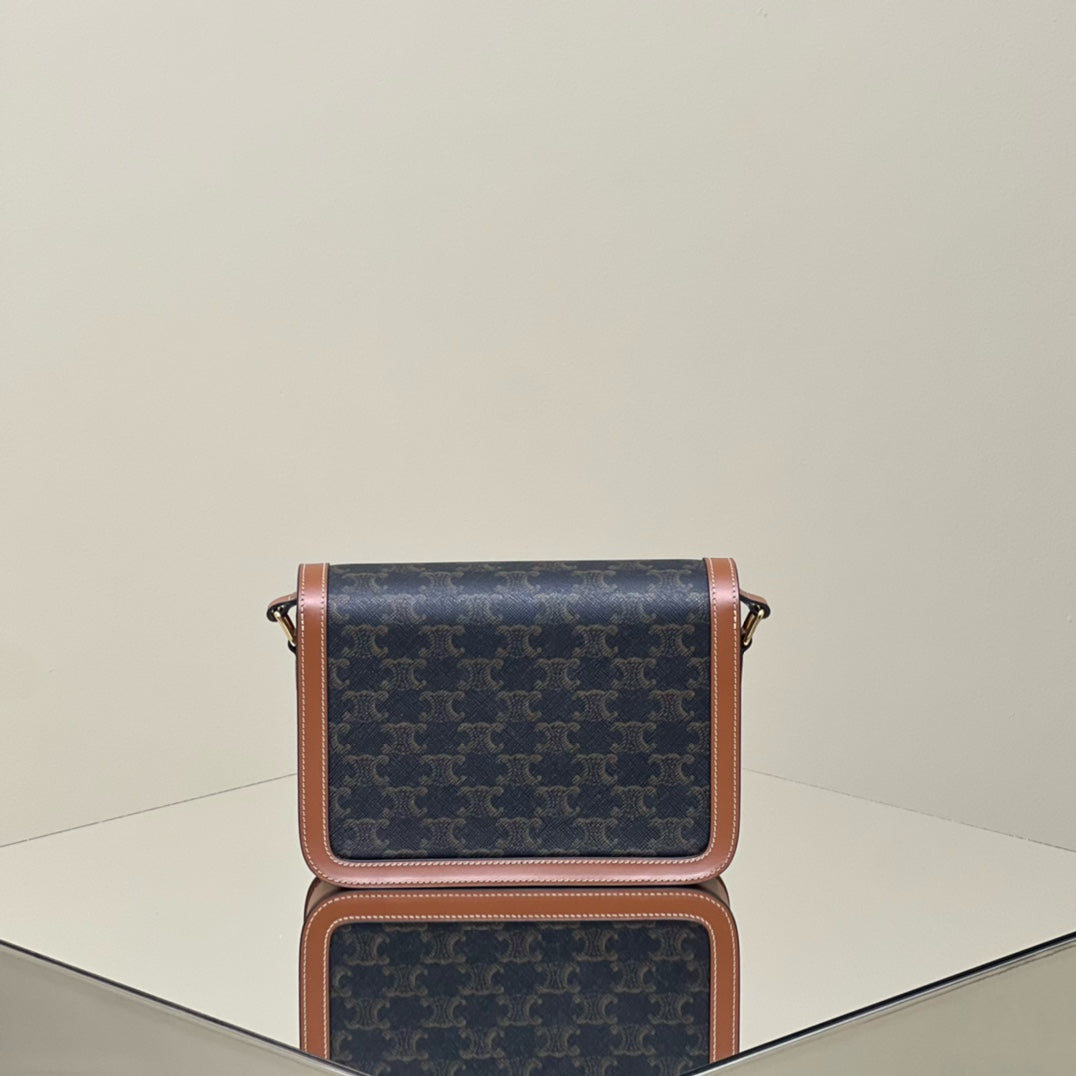 CLASSIQUE TRIOMPHE 22 CALFSKIN BLACK BROWN - Image 11