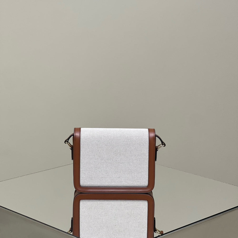 CLASSIQUE TRIOMPHE 22 CALFSKIN NATURAL TAN - Image 2