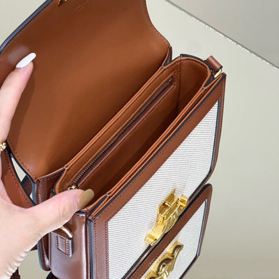 CLASSIQUE TRIOMPHE 22 CALFSKIN NATURAL TAN - Image 9