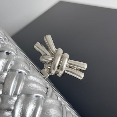 CLASSIC KNOT 20 IN SILVER LAMBSKIN - Image 11