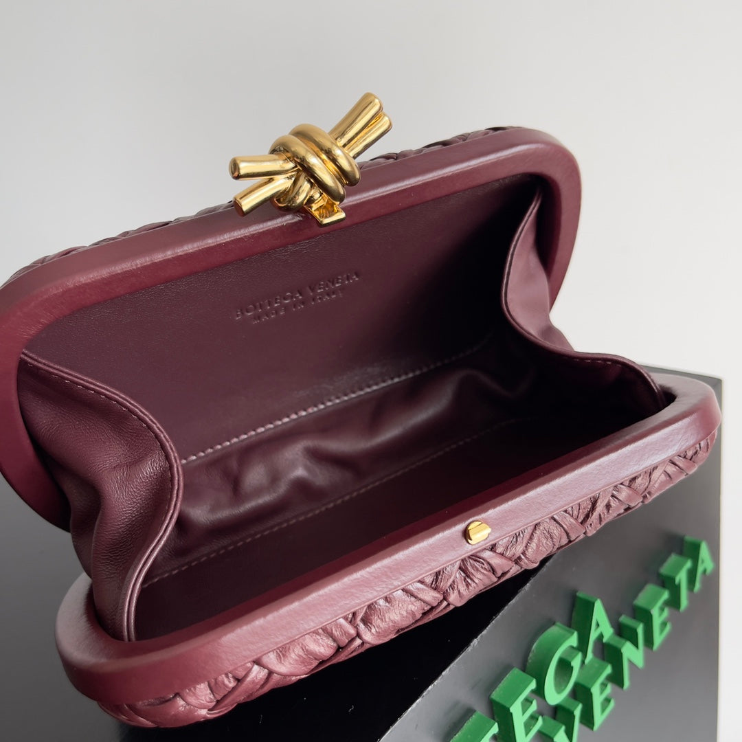 CLASSIC KNOT 20 IN PLUM PURPLE LAMBSKIN - Image 6