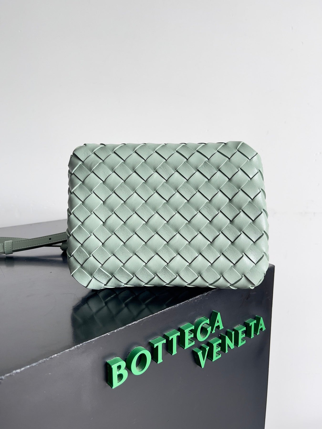 BV Small Parachute 21 Seafoam Lambskin Ghw - Image 10