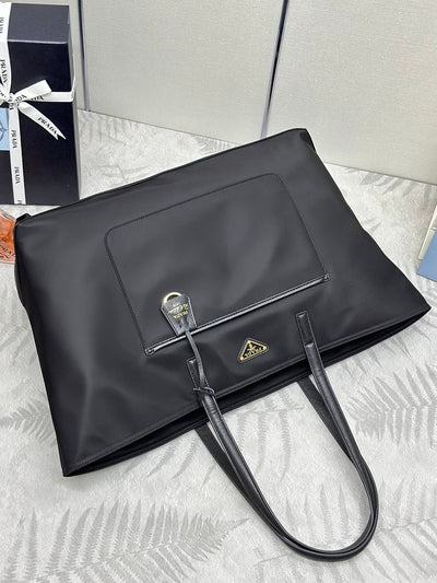 classic tote bag 43 in black re-nylon fabric - image 2