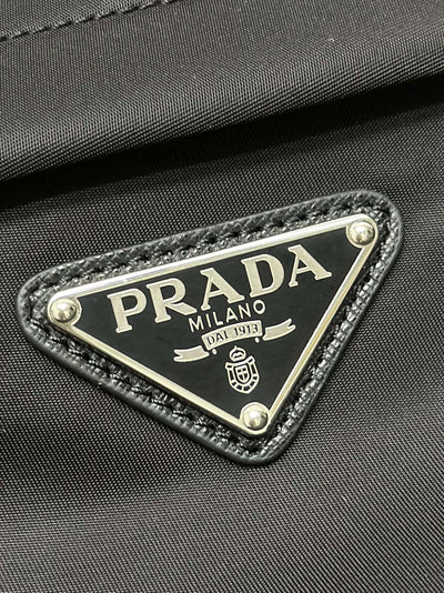 shoulder bag 32 in black re-nylon triangle logo - image 2