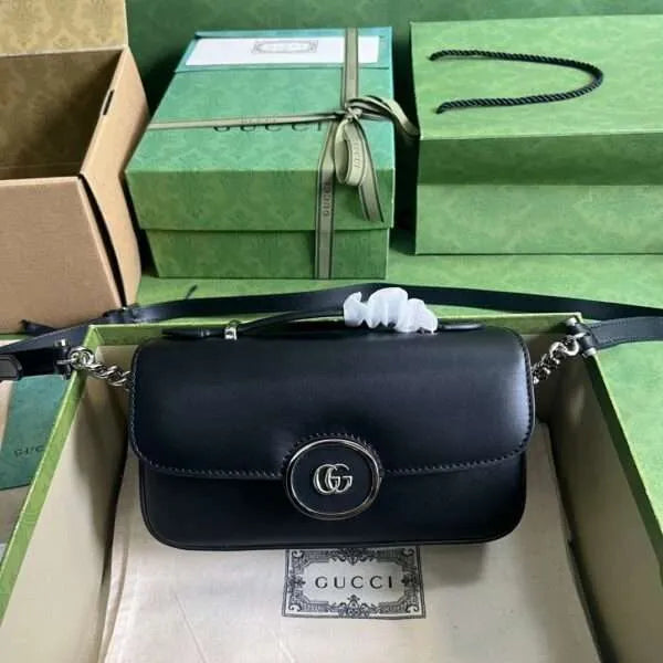 Guc*i petite women’s handbag in black 21x10x5cm - main image